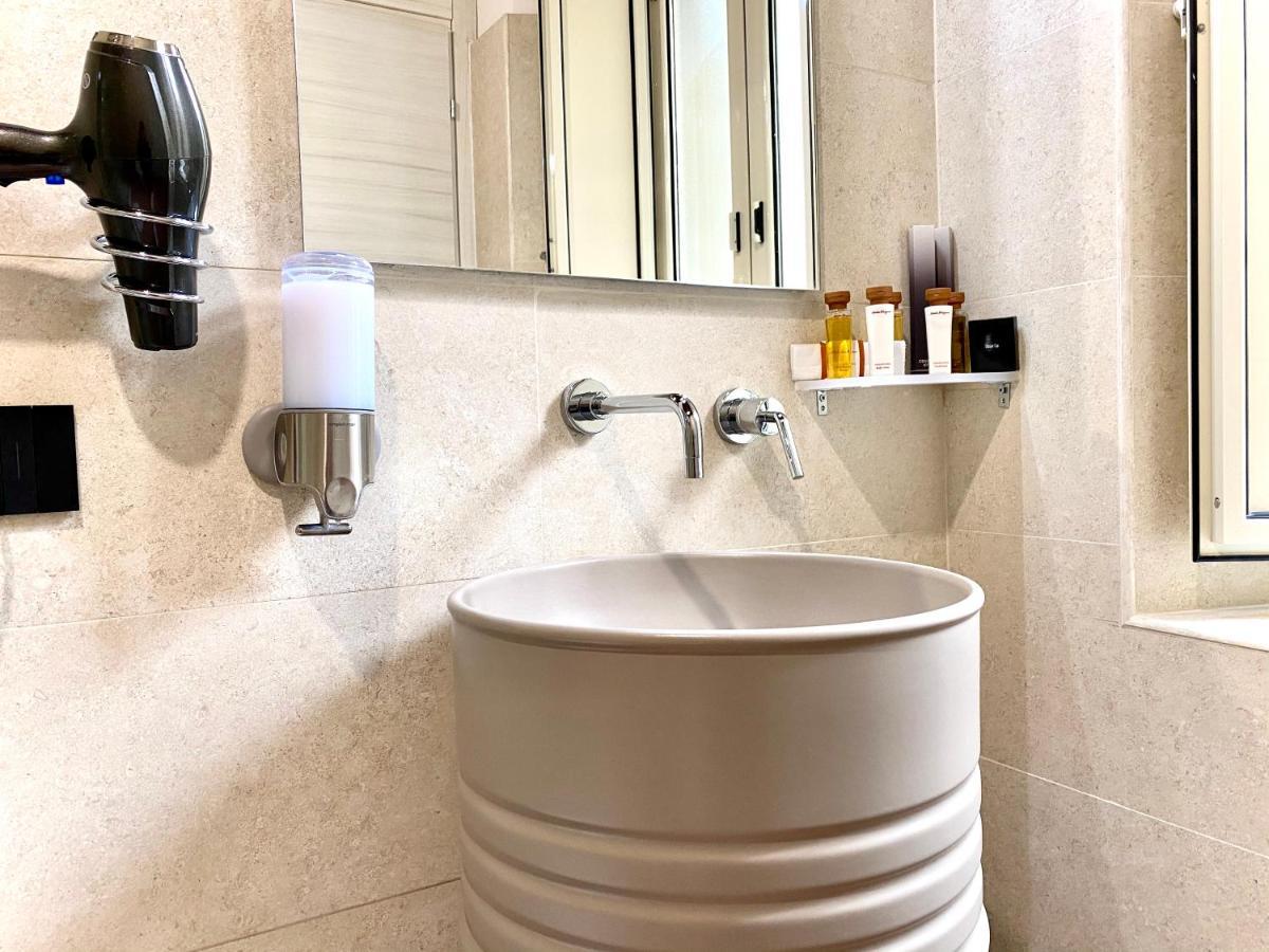 רומא Palace Fontana Di Trevi Loft מראה חיצוני תמונה